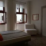 Mazzini Oda ve Kahvaltı *