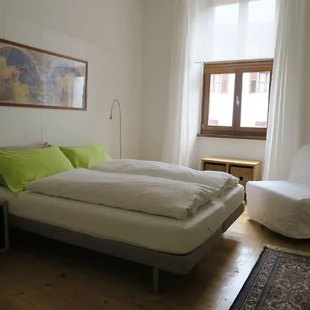 Mazzini Nocleg ze śniadaniem *