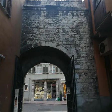 Mazzini Couette-café Trente