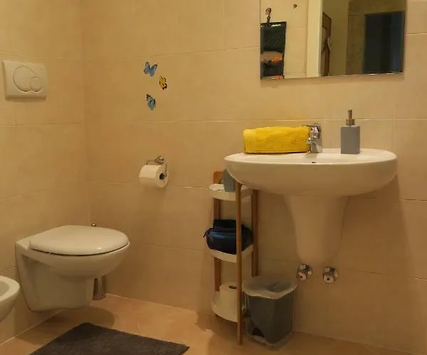 לינה וארוחת בוקר Mazzini