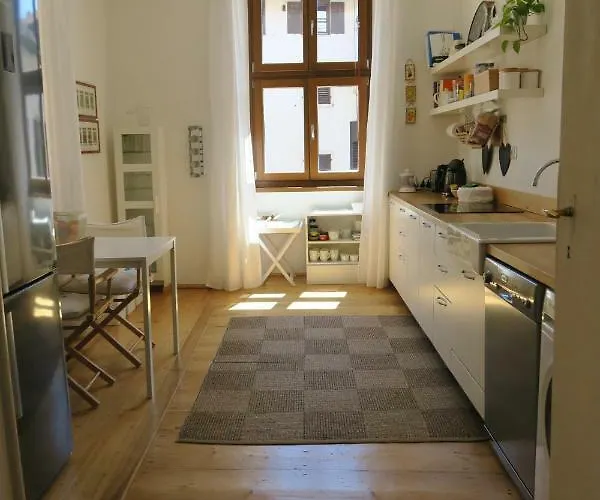 Mazzini Couette-café *